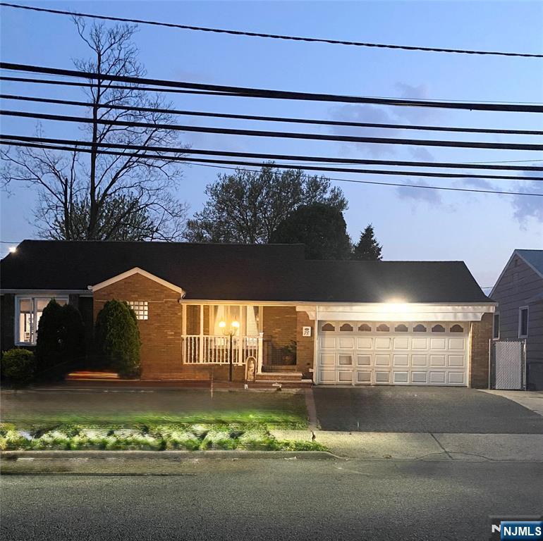 78 Garibaldi Avenue - Photo 1
