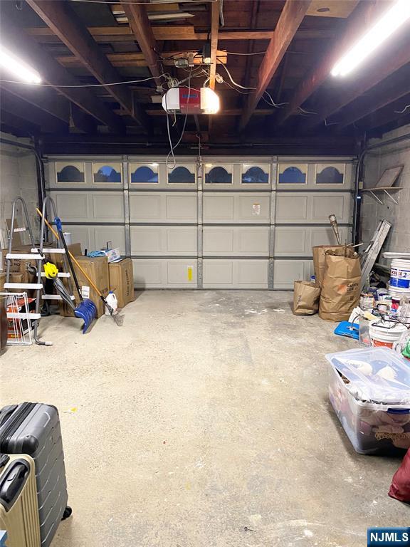 78 Garibaldi Ave, Lodi, NJ 07644