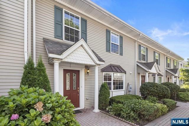 119 Panorama Drive 119 - Photo 1