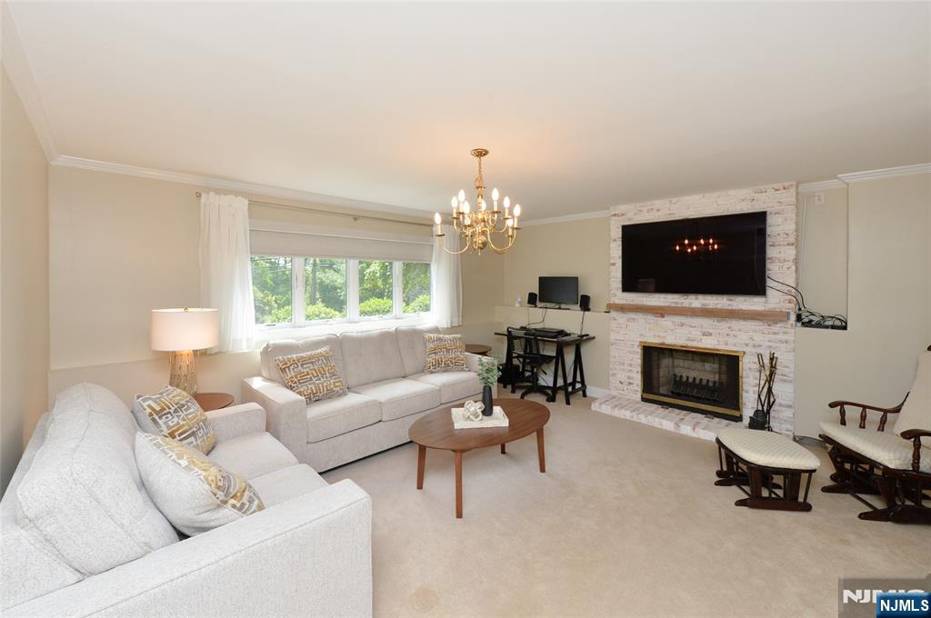 Grade Level Family Room 2nd Fireplace