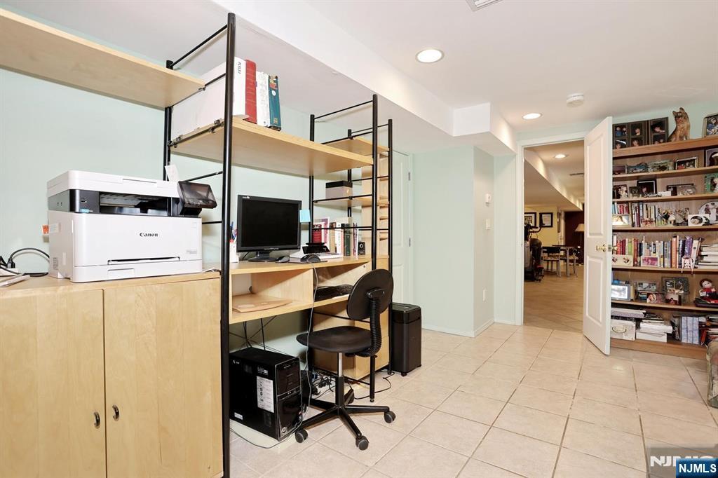 33 Randolph Street — photo 29