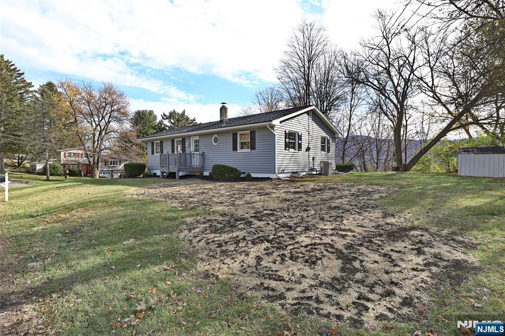 6 Van Buren Avenue - Photo 3