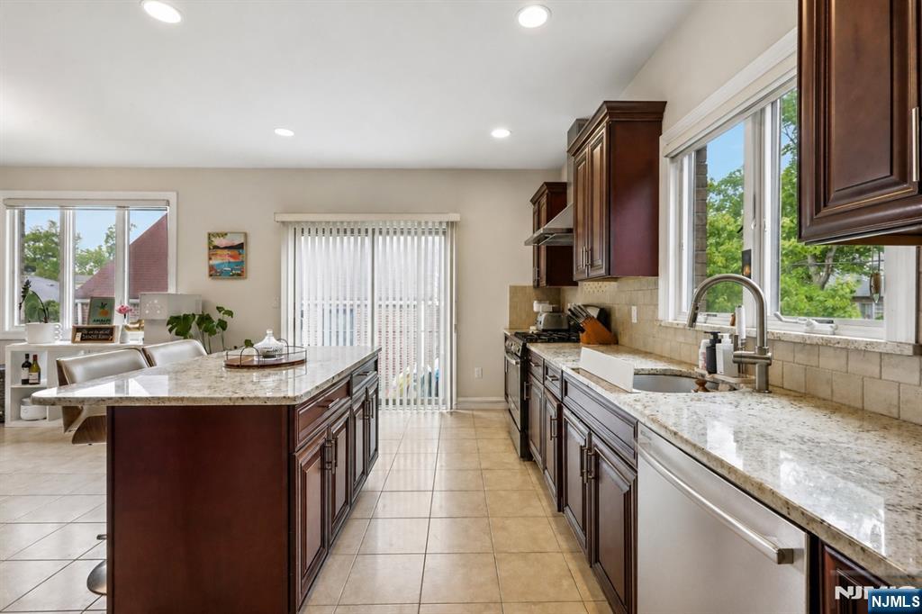 330 New York, #B, Fort Lee, NJ 07024 Listing Photo  23