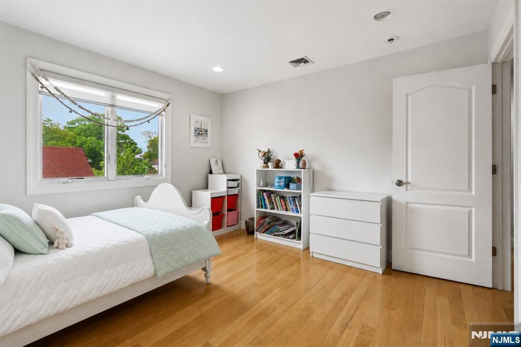 330 New York, #B, Fort Lee, NJ 07024 Listing Photo  31