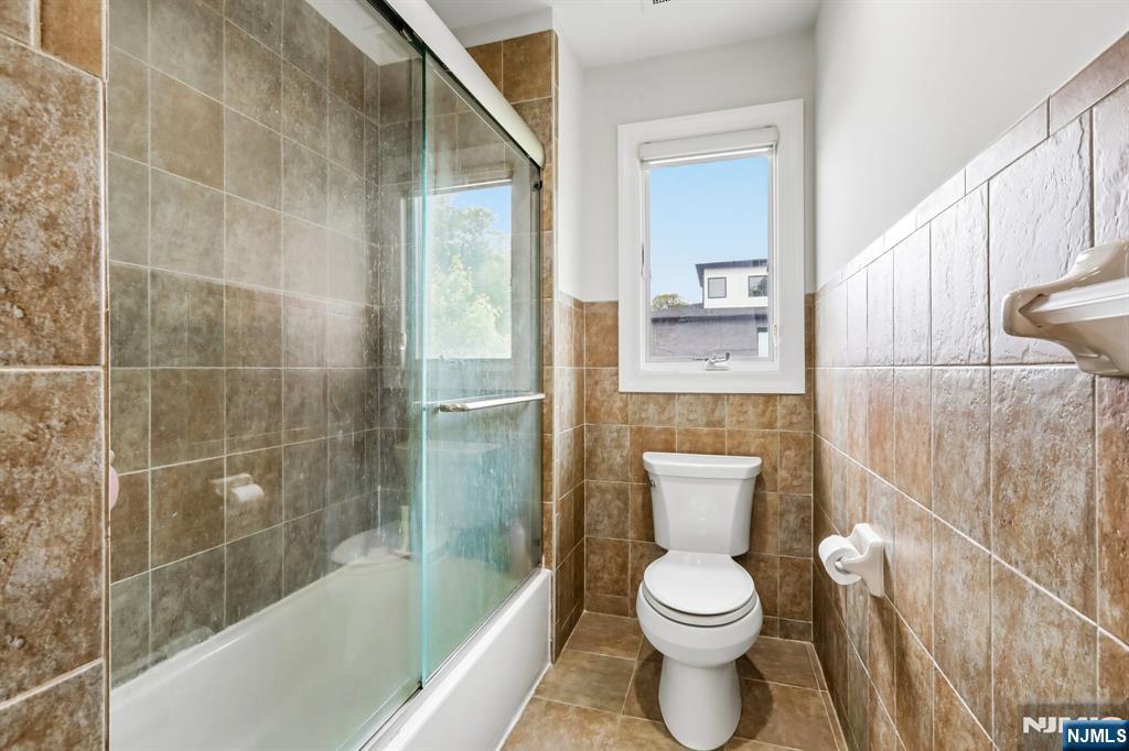 330 New York, #B, Fort Lee, NJ 07024 Listing Photo  34