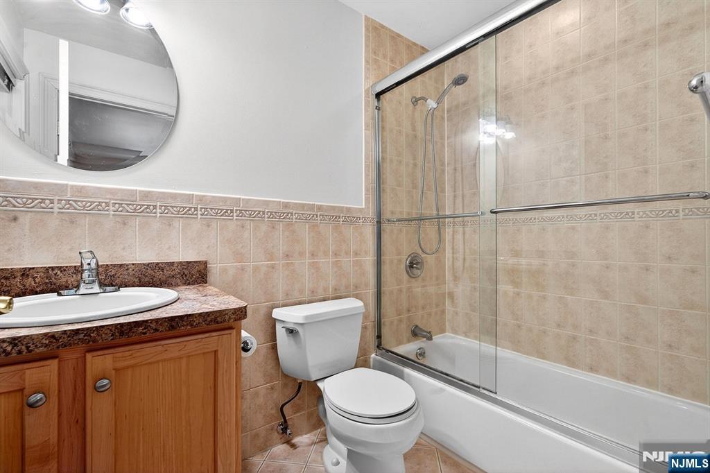 445 7th Street, #A, Palisades Park, NJ 07650 Listing Photo  22