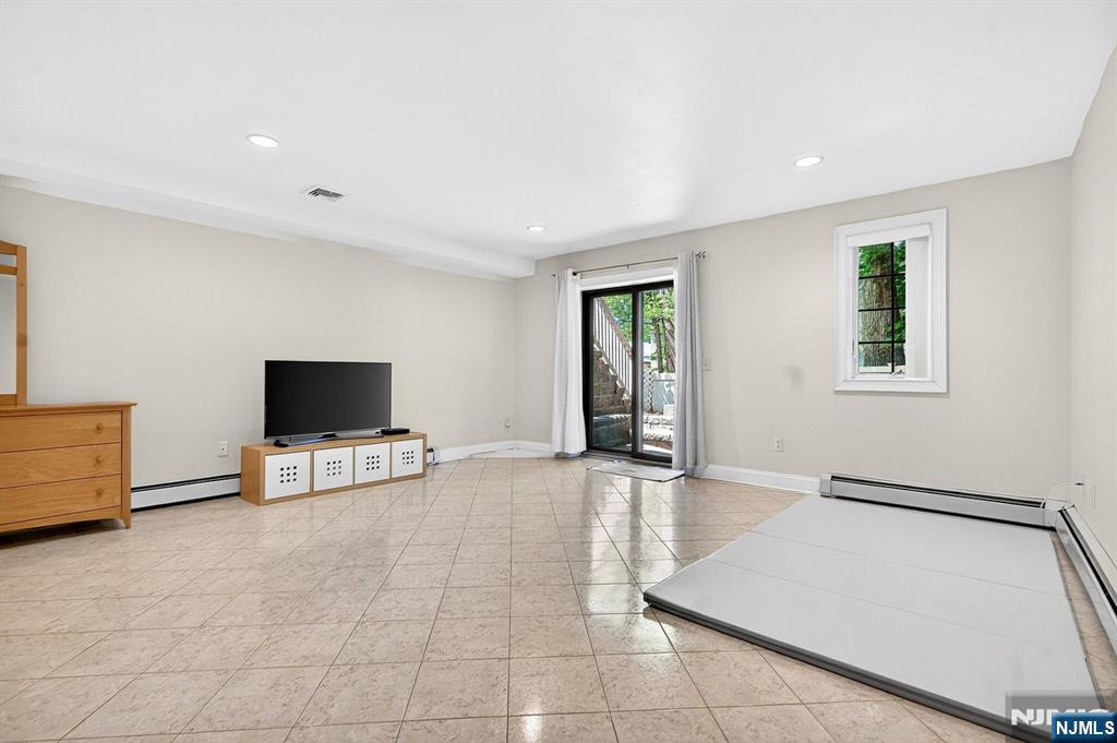 445 7th Street, #A, Palisades Park, NJ 07650 Listing Photo  28