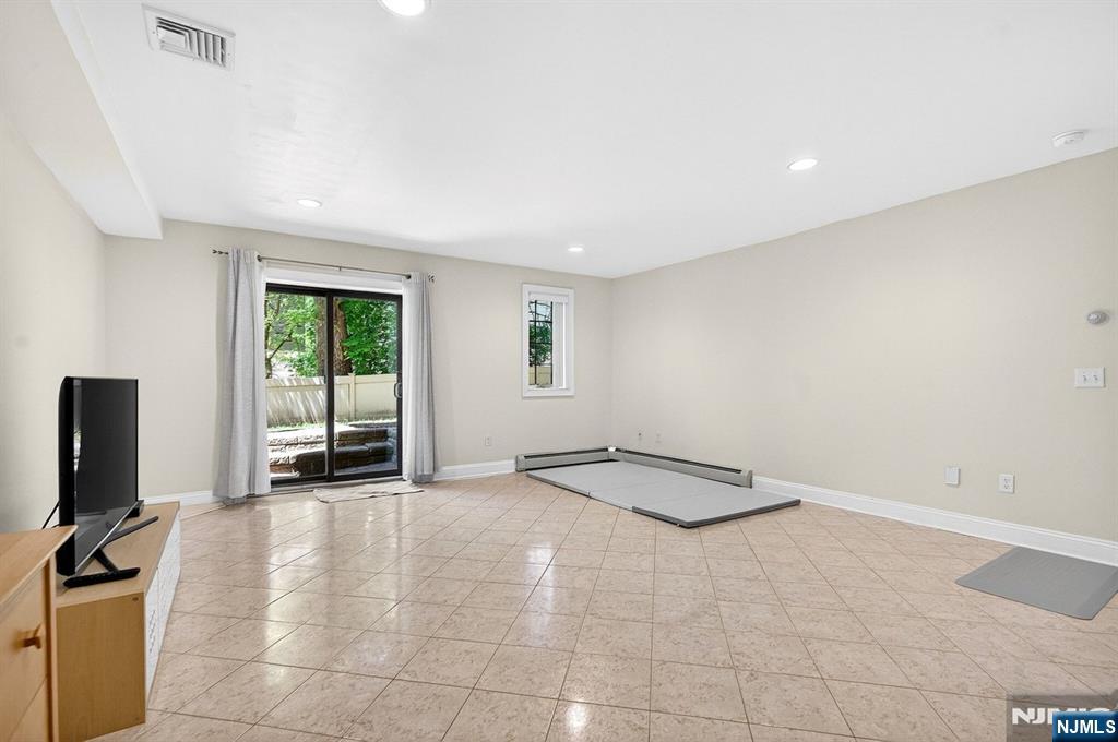 445 7th Street, #A, Palisades Park, NJ 07650 Listing Photo  29