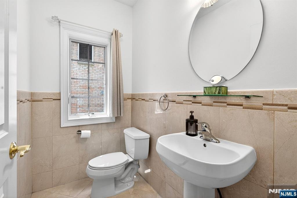445 7th Street, #A, Palisades Park, NJ 07650 Listing Photo  7