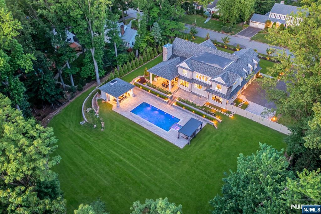 396 Knollwood Road