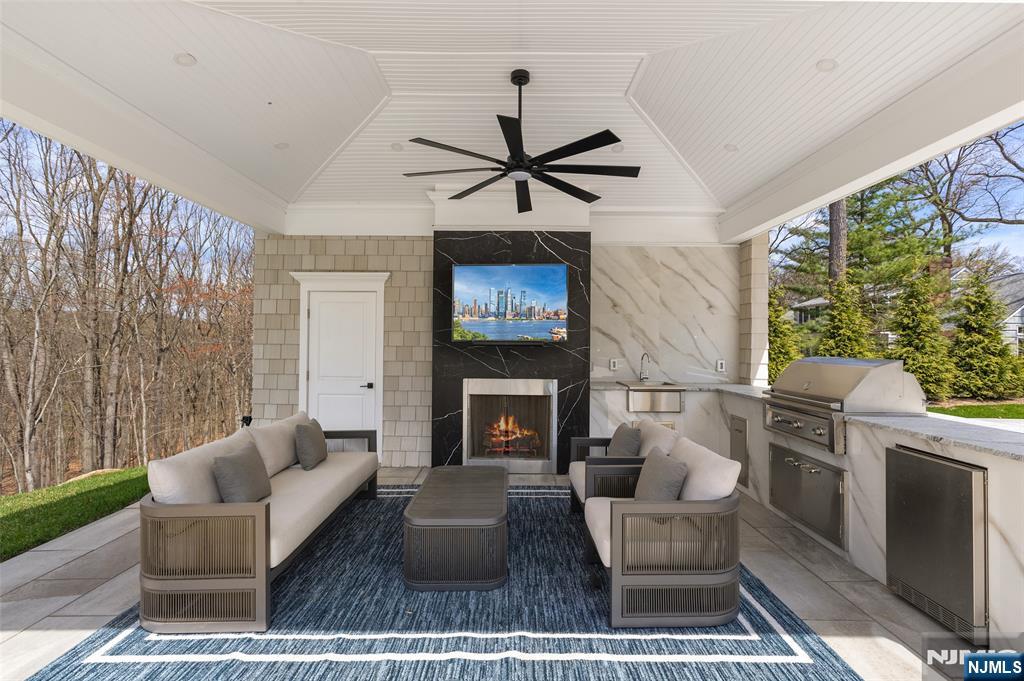 396 Knollwood Road, Ridgewood, NJ 07450 Listing Photo  38