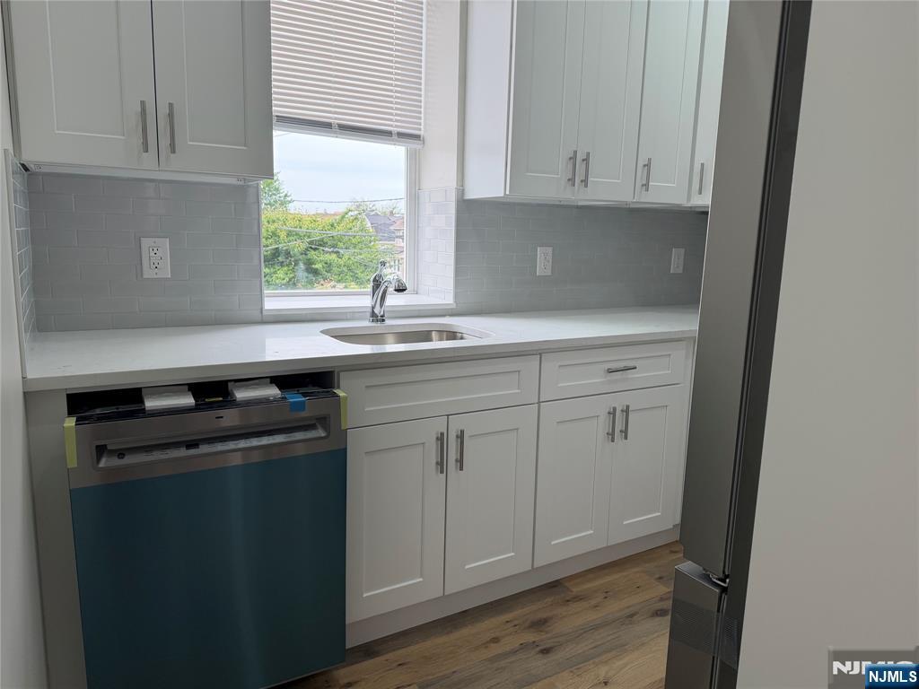 49 Summit Avenue 2 - Photo 4