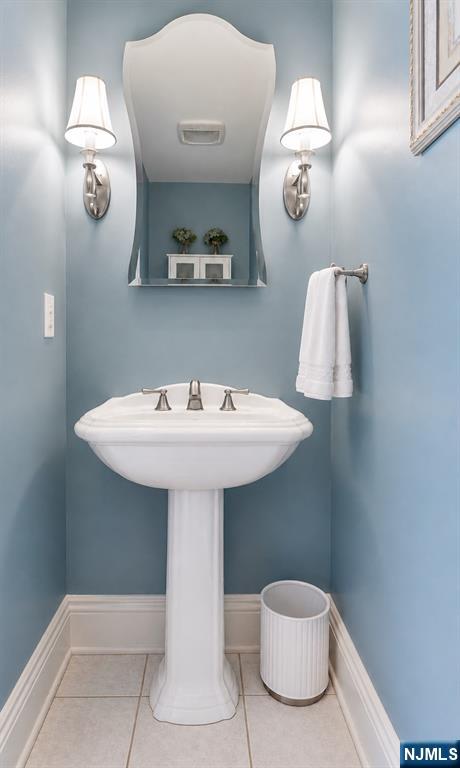 7 Wayland Drive — photo 15