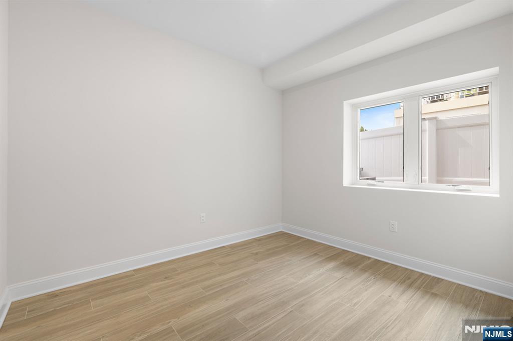 332 12th Street, #B, Palisades Park, NJ 07650 Listing Photo  24
