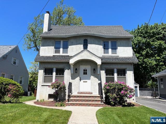 126 Gordon St, Ridgefield Park, NJ 07660