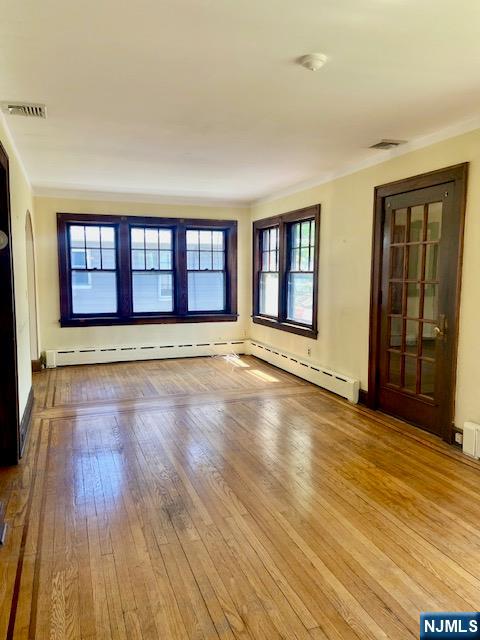 126 Gordon St, Ridgefield Park, NJ 07660