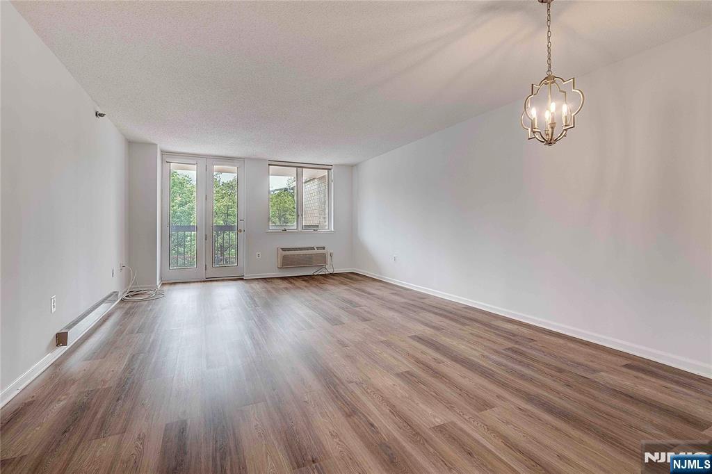 10 Smith Manor Boulevard 211 - Photo 3