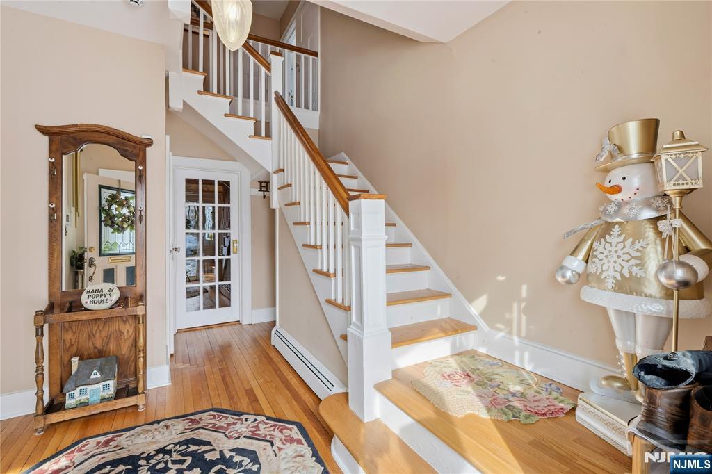 23 Pleasant Place - Photo 3