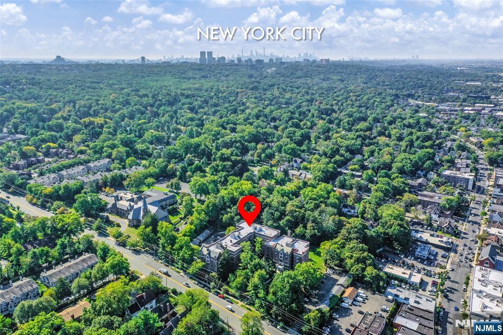 100 Palisade Ave #B31, Englewood, NJ 07631