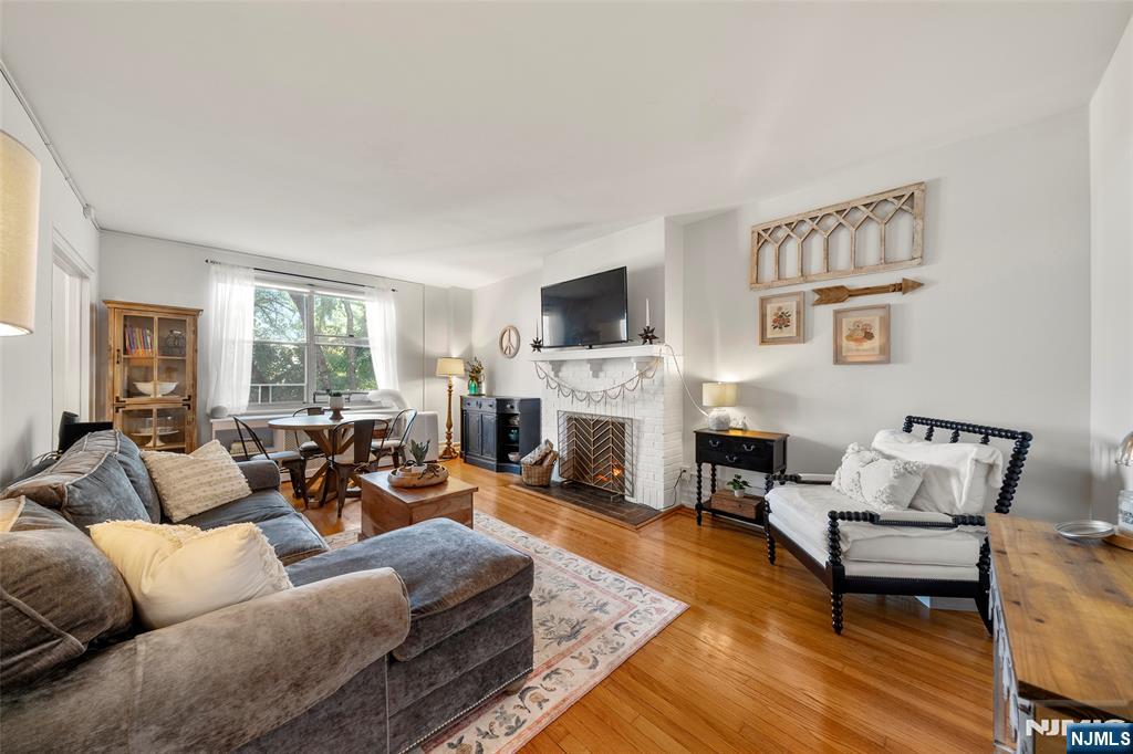 100 Palisade Avenue B31 - Photo 3