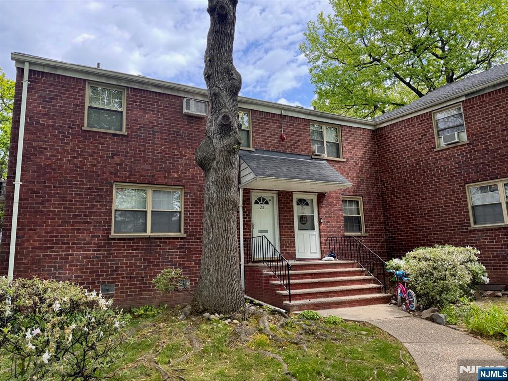 1255 Anderson 23 - Photo 3