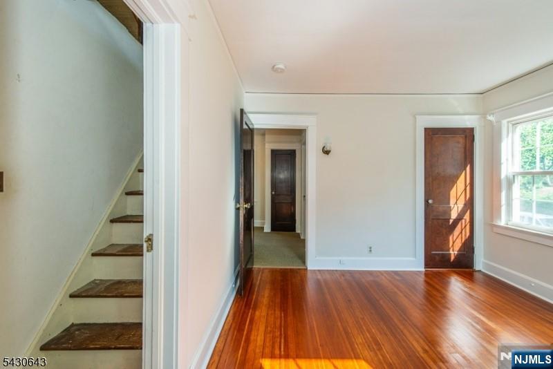 39 Essex Avenue — photo 35
