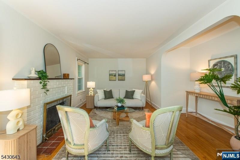 39 Essex Avenue — photo 6