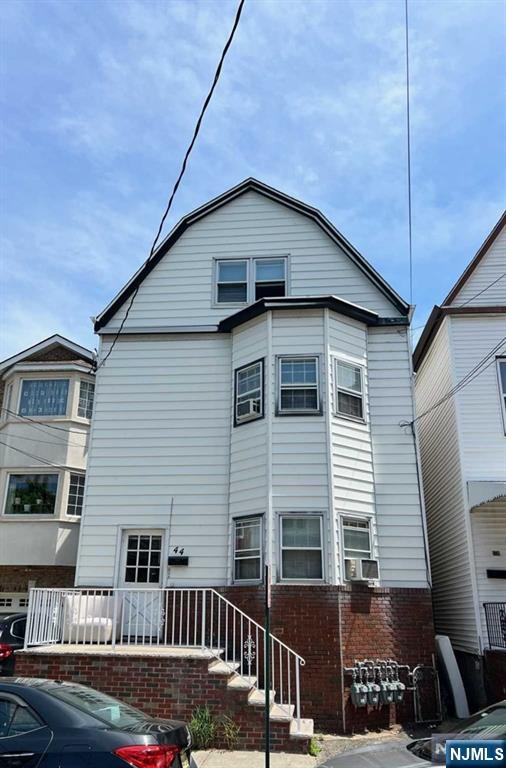 44 Washington Street 3F - Photo 1