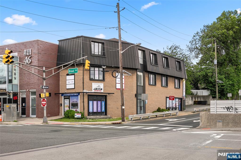 40 Broad Avenue 2 FL - Photo 1