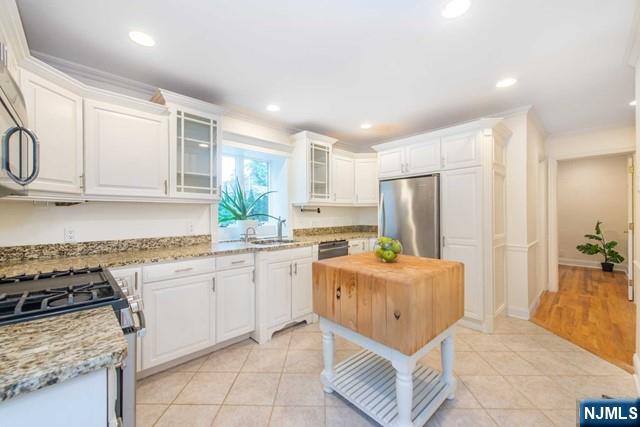 629 Lincoln Boulevard - Photo 4