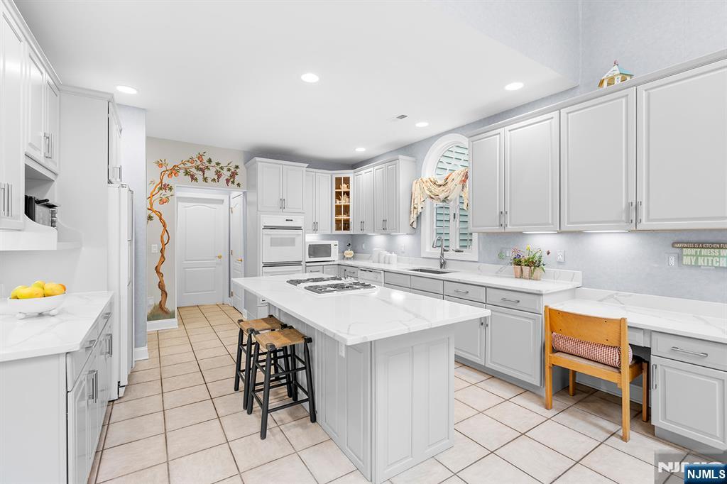51 Nicole Drive, Denville Township, NJ 07834 Listing Photo  10