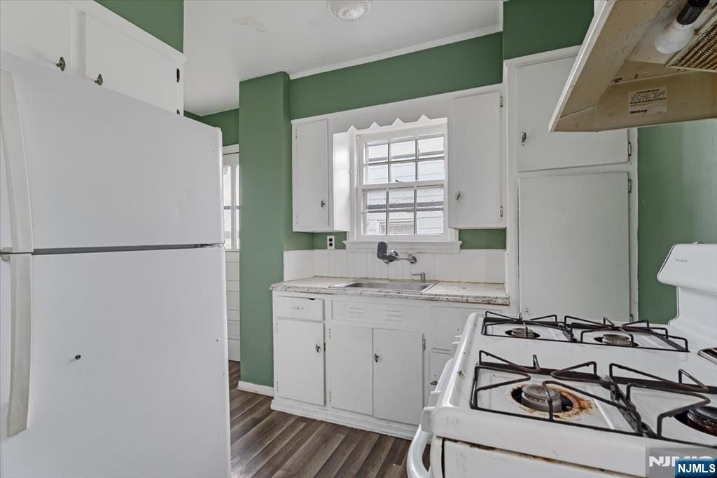 140 Palsa Avenue - Photo 5