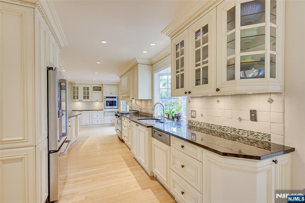 43 Van Kirk Road - Photo 13