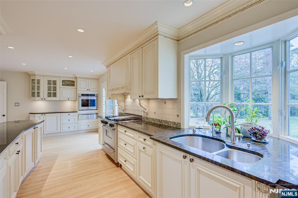 43 Van Kirk Road - Photo 15