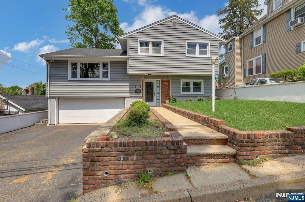 157 Highland Avenue - Photo 1