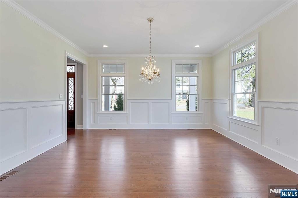582 Green Valley Road - Photo 4