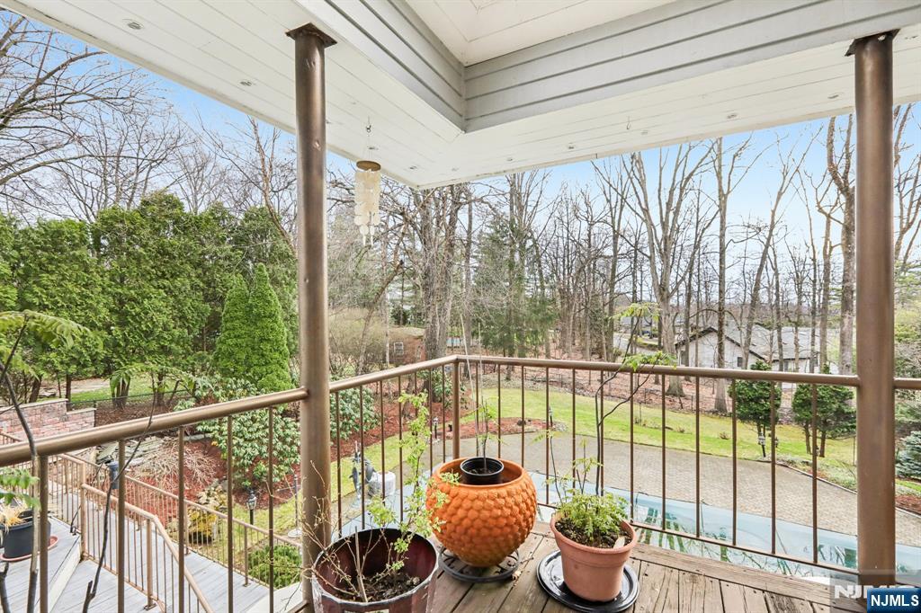 270 Clinton Avenue — photo 34