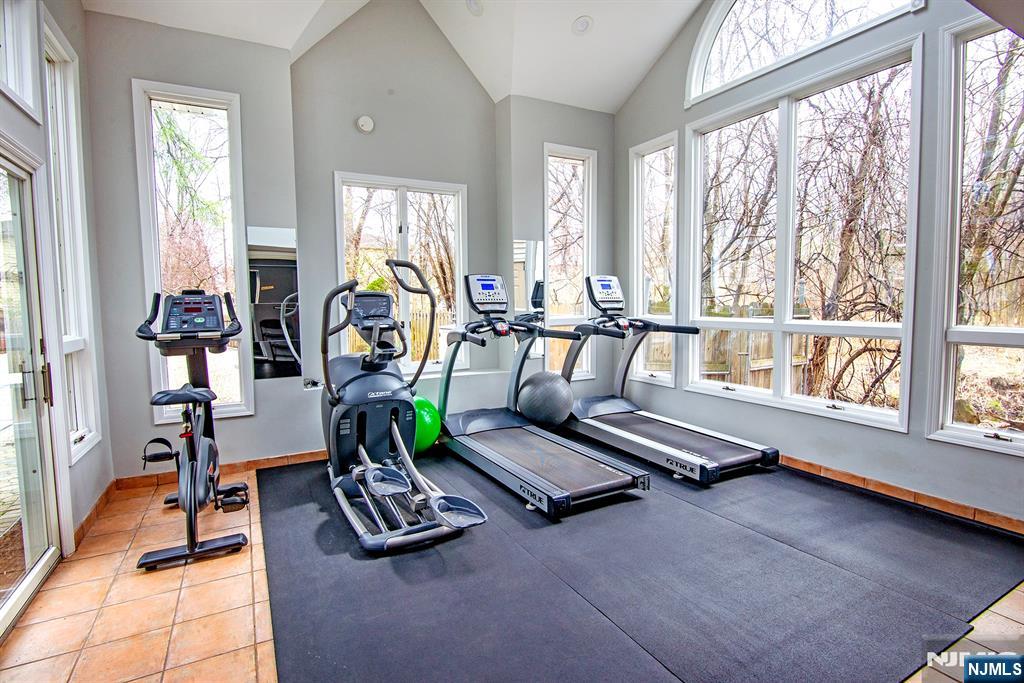 Cardio center, lower level