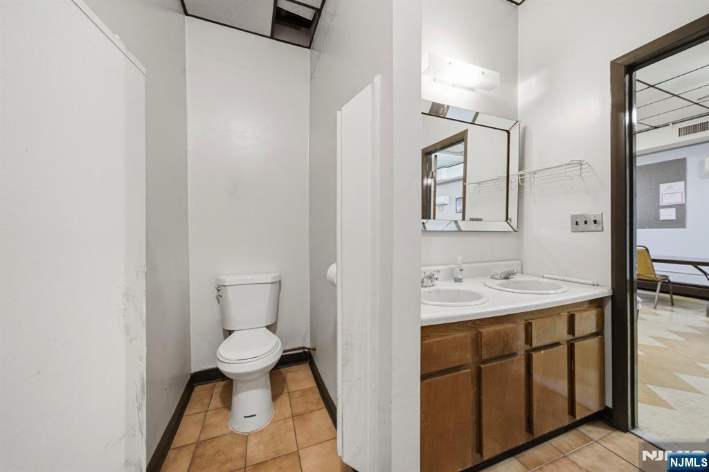 267 Walker Street — photo 15