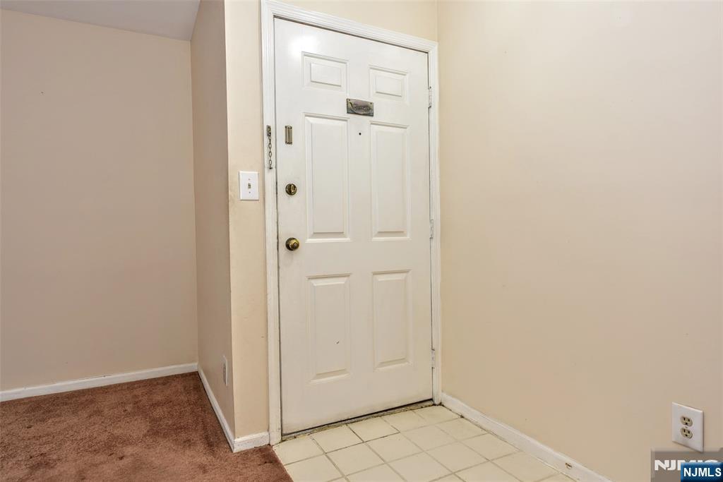 1804 Faulkner Court - Photo 3