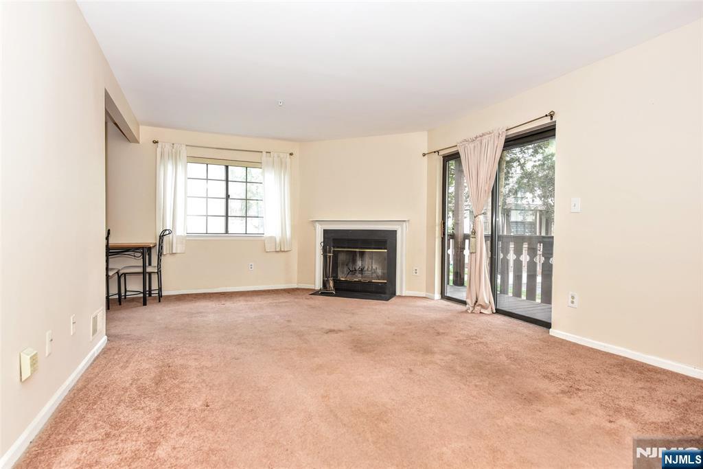 1804 Faulkner Court - Photo 4