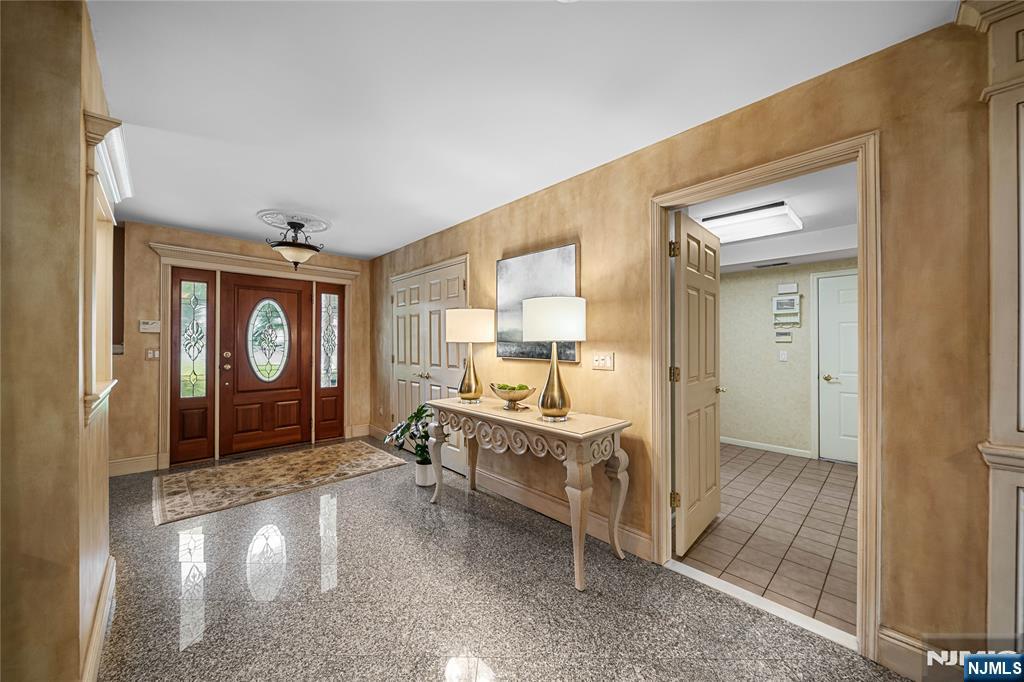 65 Arcadia Court - Photo 5
