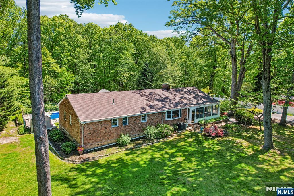 881 Bordentown Avenue - Photo 2