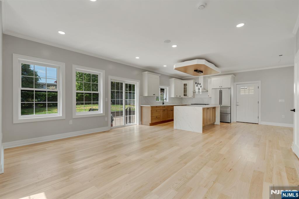 67 Melody Hill Road, Clifton, NJ 07013 Listing Photo  10