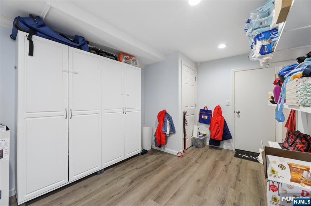 4 Barberry Way — photo 27