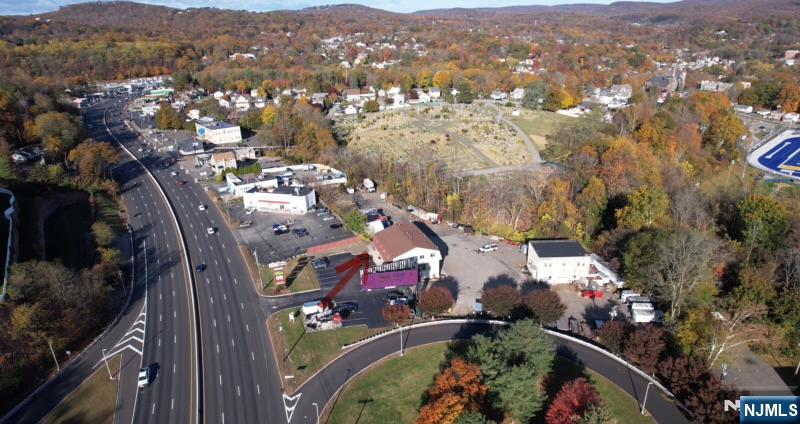 1220 State Rt 23 R2 - Photo 5