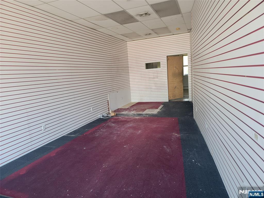 242 Kinderkamack Road - Photo 4
