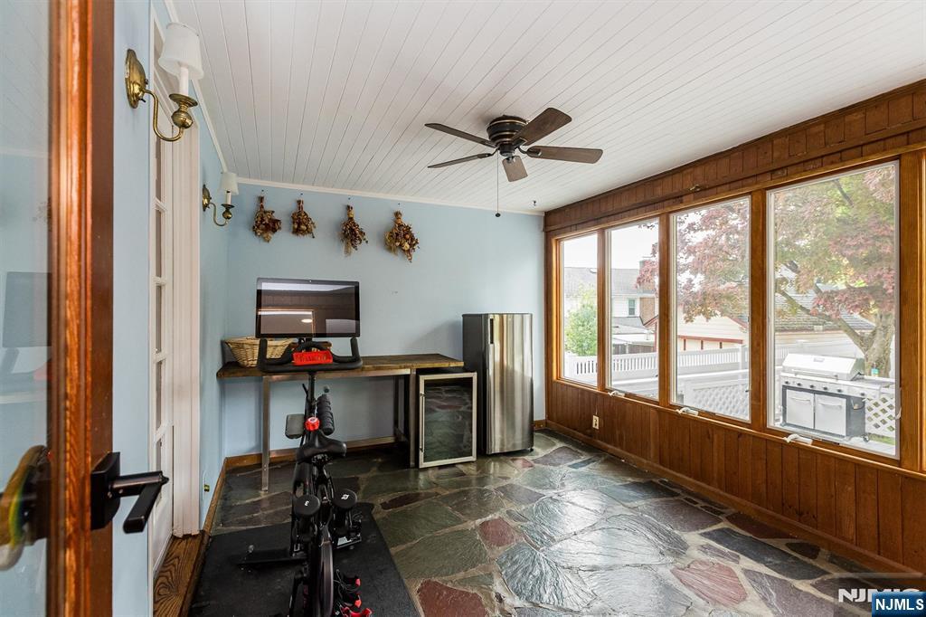 24 Fairmount Terrace