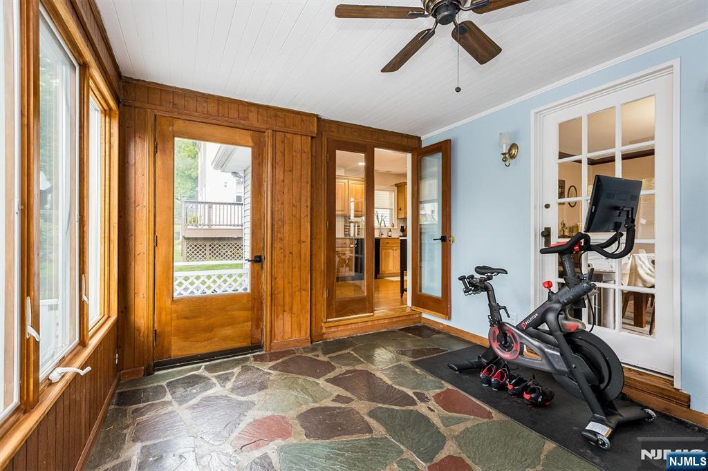24 Fairmount Terrace