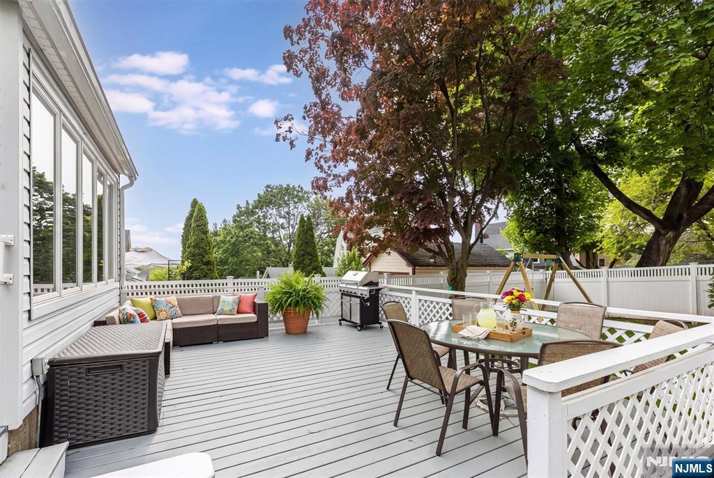 24 Fairmount Terrace